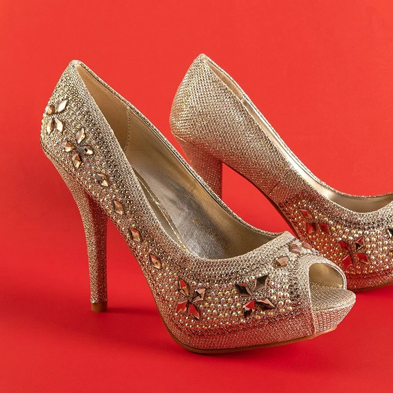Женские туфли-лодочки OUTLET Gold на шпильке с украшениями от Polinari - Обувь
