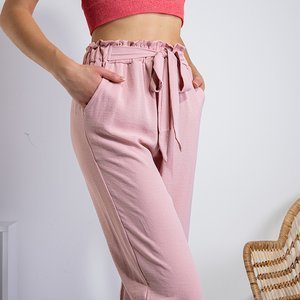 Розовые женские брюки с собранной талией