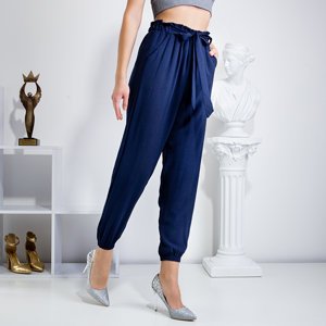 Темно-синие женские брюки с собранной талией