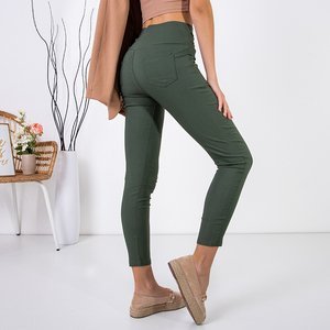 Темно-зеленые женские брюки с отделкой