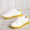 Білі та жовті кросівки з голографічною вставкою Dalia - Взуття 1