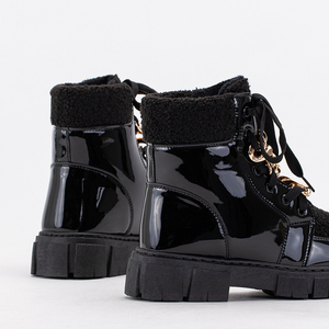 Чорні жіночі черевики з оздобленням Rochima