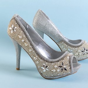 Срібні жіночі туфлі зі стразами та перлами Gitana